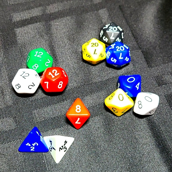 Polyhedra dice, Set of 12 ~ D&D - Picture 2 of 2